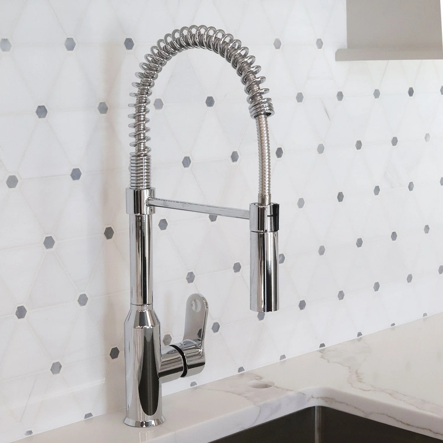 Modern Spring-Type Kitchen Faucet LK18C Chrome - Image 3